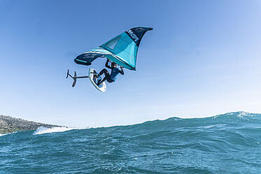 Foilkiten & Wingfoilen Gardasee Italien